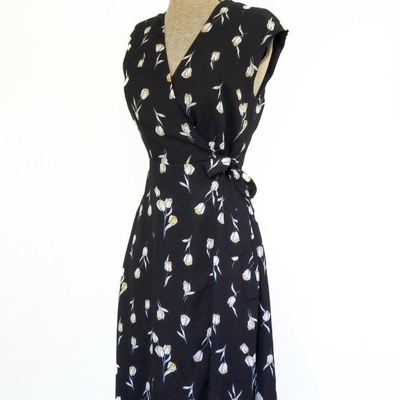 Banana Republic tulip print wrap Dress 10 - Picture 2 of 7